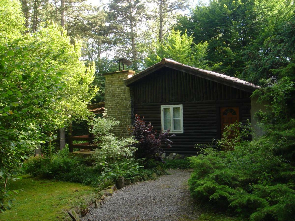 Chalet des pins d'Autriche Comblain-Fairon Exterior foto